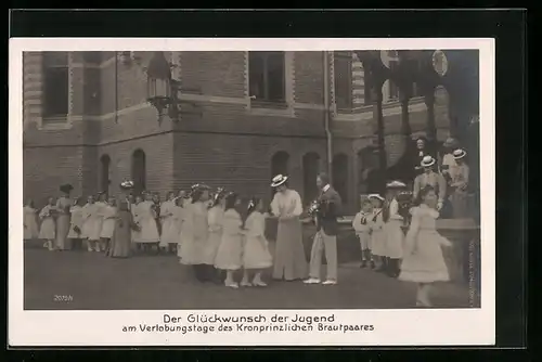 AK Der Glückwunsch der Jugend am Verlobungstage des Kronprinzlichen Brautpaares