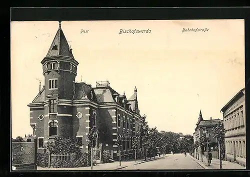 AK Bischofswerda, Bahnhofstrasse mit Post