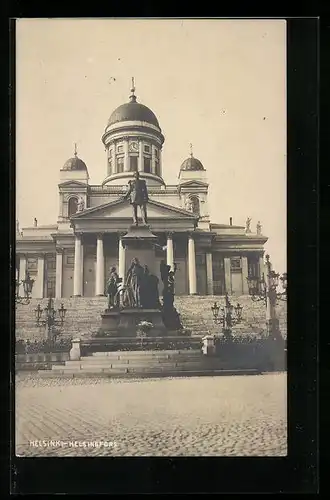 AK Helsinki, Denkmal und Dom