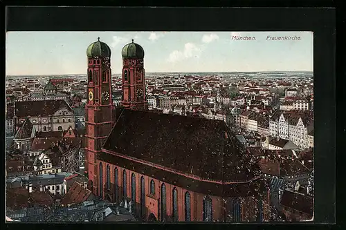AK München, Teilansicht mit Frauenkirche von oben