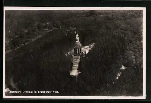 AK Teutoburger Wald, Hermanns-Denkmal aus der Vogelschau