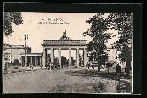 AK Berlin, Platz vor dem Brandenburger Tor