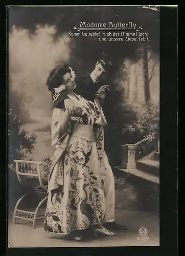 AK Szene aus der Operette Madame Butterfly, Komm Geliebte! sieh der HImmel lacht...