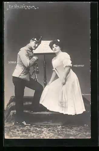 AK Operette Ein Walzertraum, Seibold und Freihardt mit Notenpult