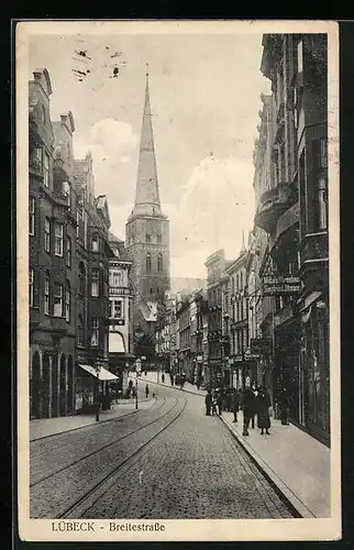 AK Lübeck, Breitestrasse mit Kirche