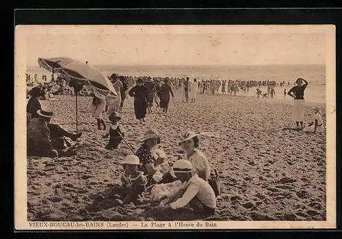 AK Vieux-Boucau-les-Bains, La Plage à l`Heure du Bain