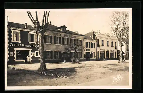 AK Morcenx, Avenue Maréchal Foch