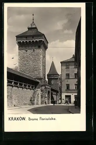 AK Kraków, Brama Florianska