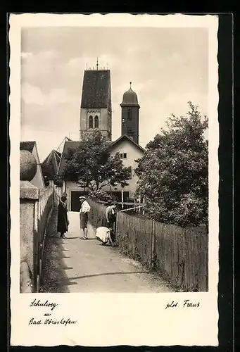 AK Bad Wörishofen, Schulweg mit Blick auf die Kirchtürme