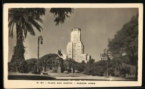 AK Buenos Aires, Plaza San Martin