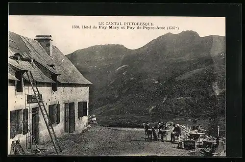 AK Puy Mary, Hotel du Puy Mary et Puy de Peyre-Arse