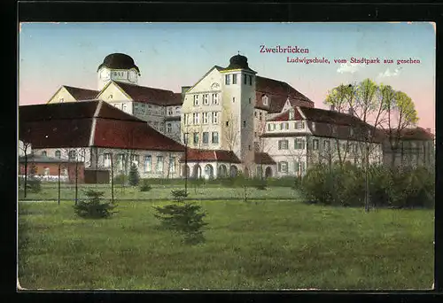 AK Zweibrücken, Ludwigschule vom Stadtpark aus gesehen