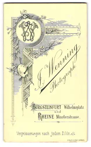 Fotografie J. Wenning, Burgsteinfurt, Wilhelmsplatz, Künstlerpalette mit Pinseln und Monogramm des Fotografen