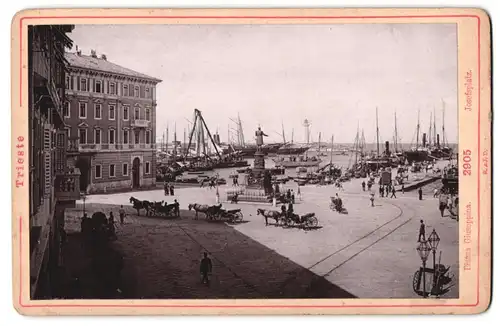 Fotografie Römmler & Jonas, Dresden, Ansicht Trieste, Blick auf den Josefsplatz mit Hafen