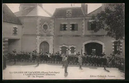 AK Etagnac, La Colonie de Vacances, au Drapeau