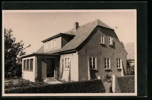 AK Burhave, Blick auf ein Wohnhaus