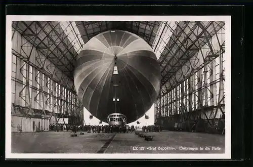 AK Einbringen des Luftschiffs LZ 127 Graf Zeppelin in die Halle