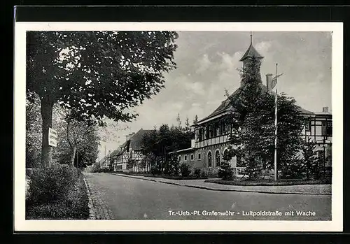 AK Grafenwöhr, Truppen-Übungsplatz, Luitpoldstrasse mit Wache