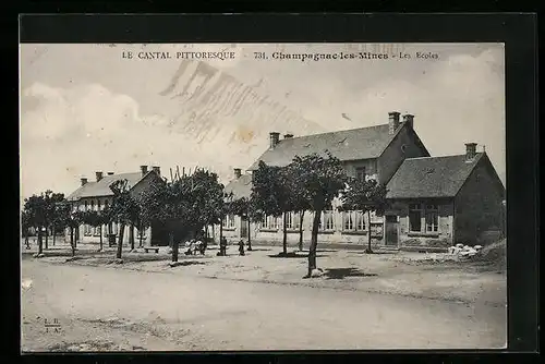 AK Champagnac-les-Mines, Les Ecoles