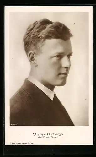 AK Portrait Charles Lindbergh, der Oceanflieger