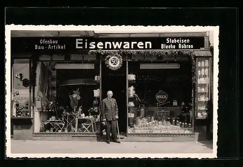 Foto-AK Berlin-Tegel, Eisenwaren Otto Staschke, Berliner Strasse 98, ca. 1950