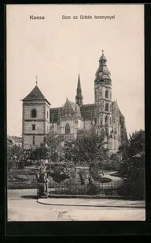 AK Kassa, Dom az Urbán toronynyal