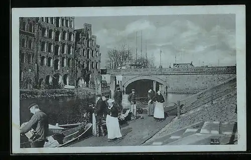 AK Lübeck, Travepartie mit Brücke
