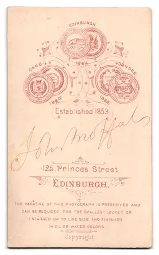 Fotografie J. Moffat, Edinburgh, 125 Princes Street, Gutbürgerlicher Herr mit Schnauzbart