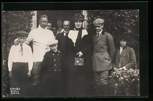 AK Kronprinz Wilhelm von Preussen mit seiner Familie