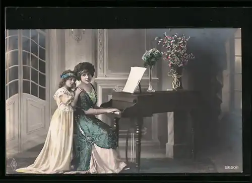 Foto-AK PFB: Frau am Flügel mit junger Dame