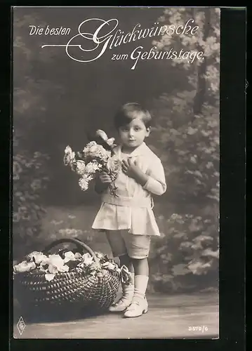 Foto-AK PFB: Kleiner Junge mit einem Blumenkorb, Geburtstagsgruss