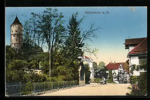 AK Biberach a. R., Strassenpartie mit Turm