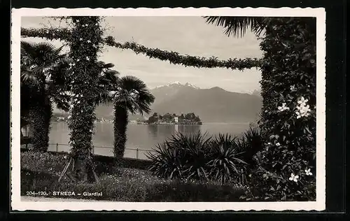 AK Stresa, Giardini, Grünanlagen am Seeufer