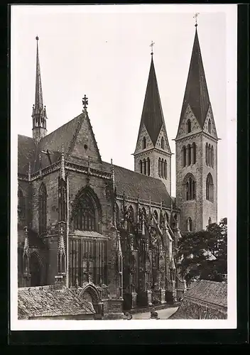 Foto-AK Deutscher Kunstverlag, Nr. 3: Halberstadt, Dom von Nordost