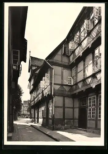 Foto-AK Deutscher Kunstverlag, Nr. 15: Celle, Ehemalige Lateinschule in der Strasse Kalandgasse