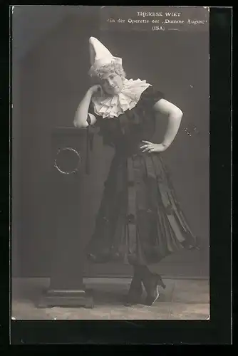 AK Therese Wiet in der Operette der Dumme August