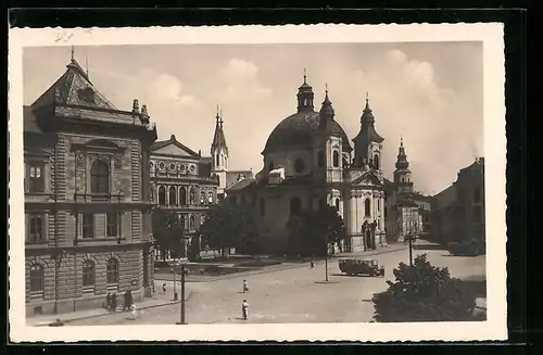 AK Kromeriz, Strassenpartie mit Kirche