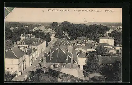 AK Mont-de-Marsan, Vue sur la Rue Victor-Hugo, Strassenpartie