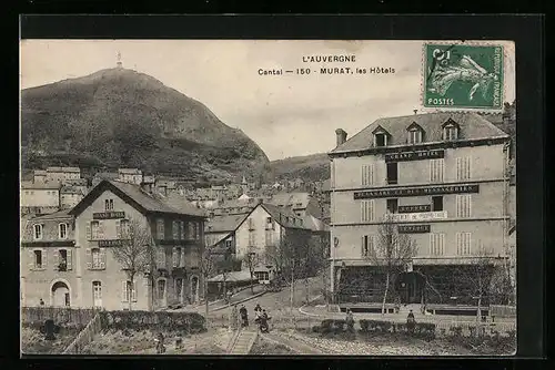 AK Murat, L`Auvergne, Les Hôtels