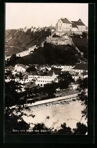 AK Burghausen a. Salzach, Ortsansicht von Südosten