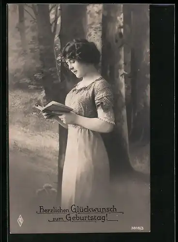 Foto-AK PFB Nr. 3816 /3: Frau liest Buch, Glückwunsch zum Geburtstag