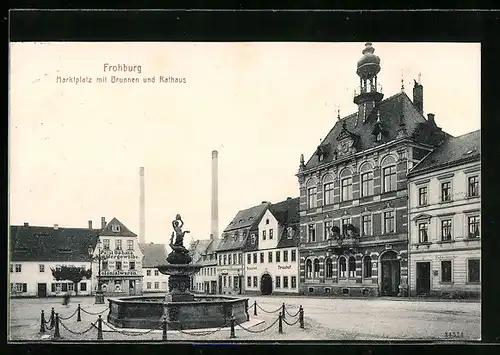 AK Frohburg, Marktplatz mit Brunnen und Rathaus