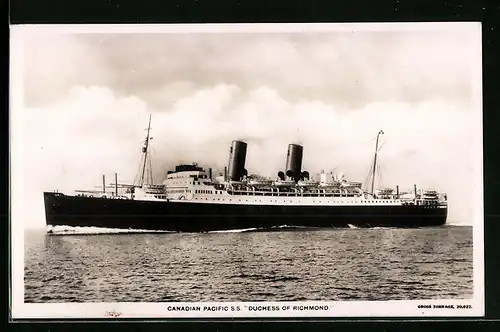 AK Passagierschiff S. S. Duchess of Richmond auf hoher See