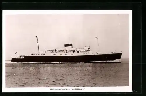 AK Passagierschiff S.S. Amsterdam der British Railways in voller Fahrt