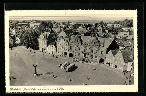 AK Glückstadt, Marktplatz mit Rathaus und Elbe