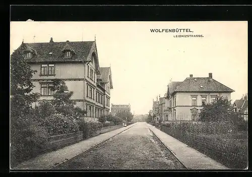 AK Wolfenbüttel, Blick in die Leibnitzstrasse