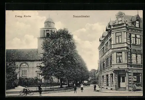 AK Neumünster, Ortspartie an der Evangelischen Kirche