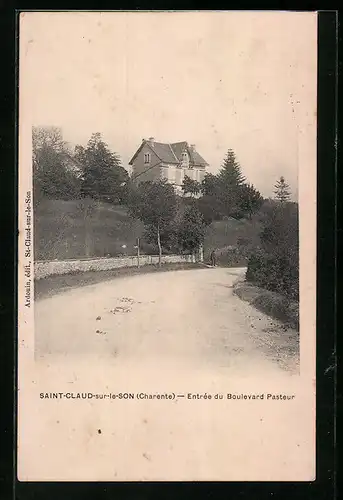 AK Saint-Claud-sur-le-Son, Entrée du Boulevard Pasteur