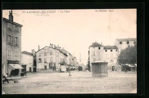AK St-Laurent-les-Macon, La Place