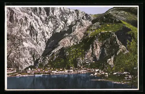 AK Kotor, Ortsansicht vom Wasser aus